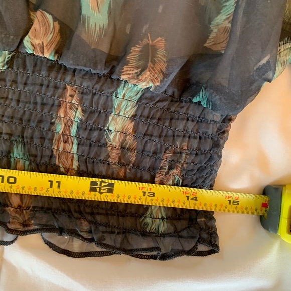 blouse - Picture 6 of 8